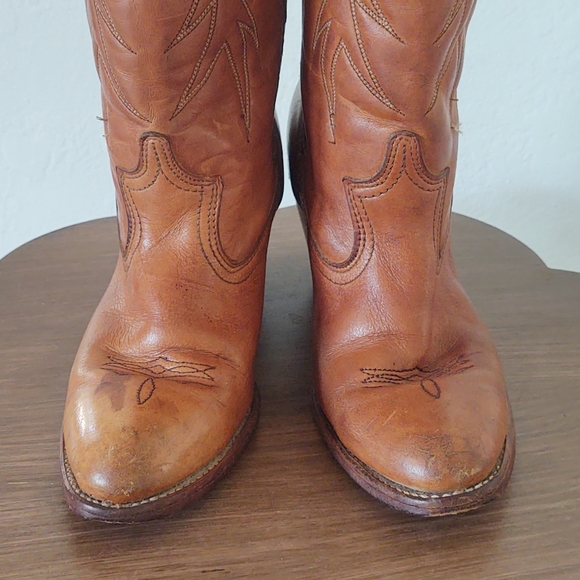 VINTAGE Vegan Leather Caramel Cowgirl Riding Boots - Picture 4 of 9
